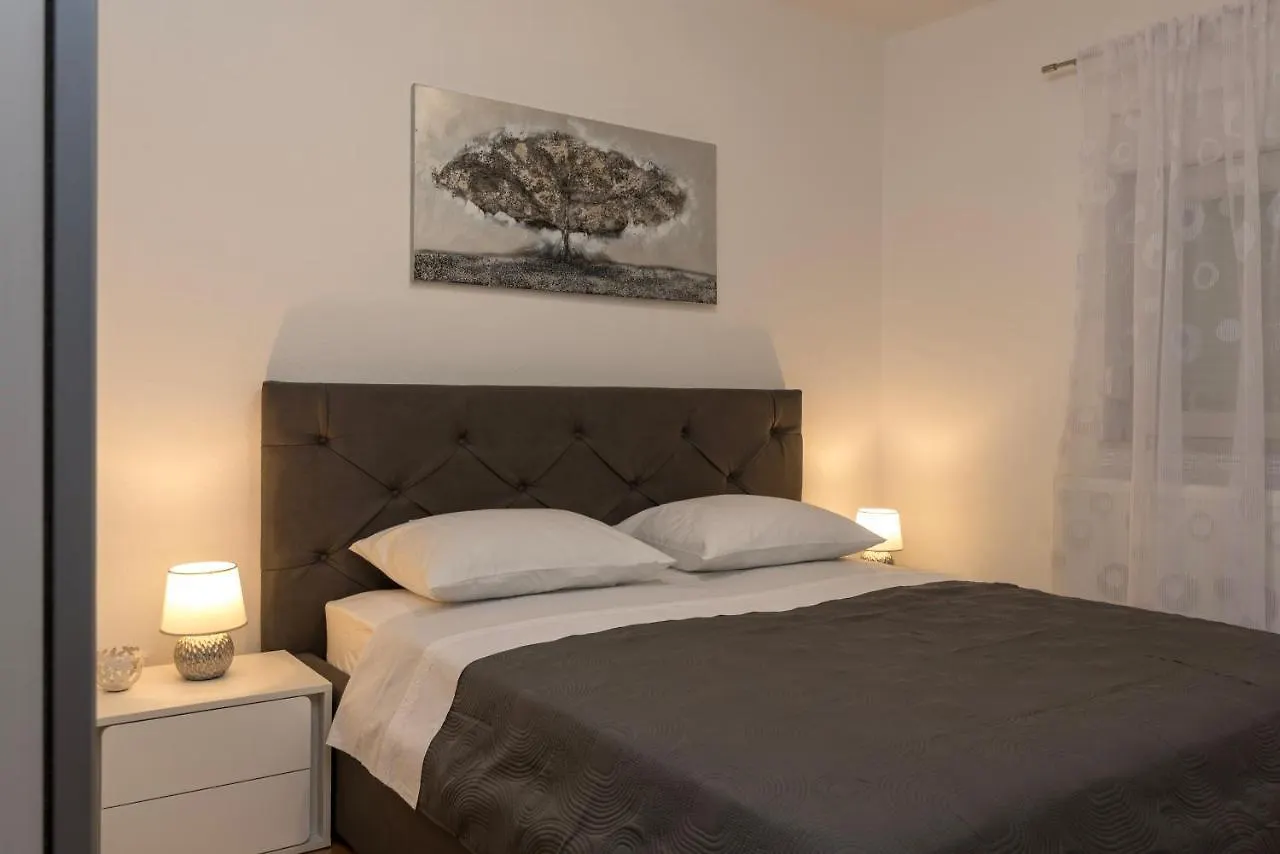 Apartments City View Trogir
