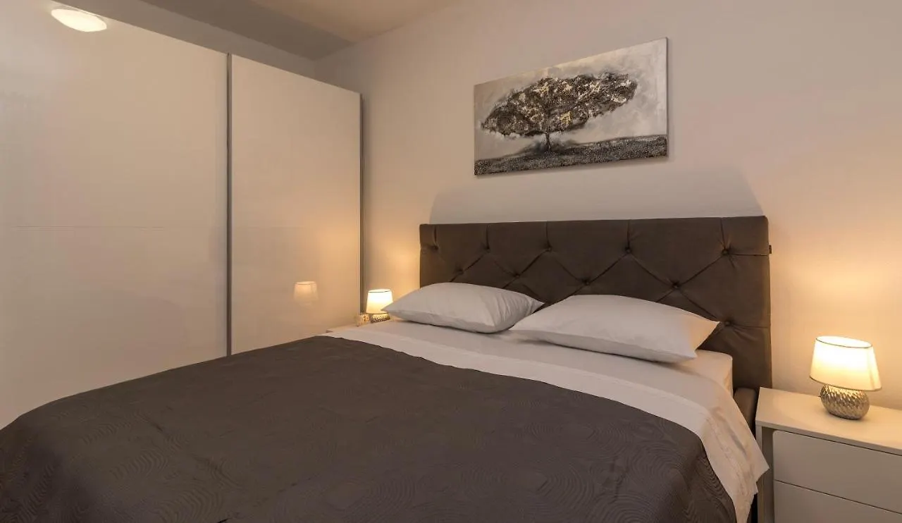 Apartments City View Trogir